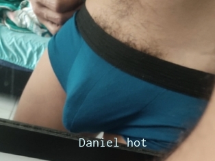 Daniel_hot