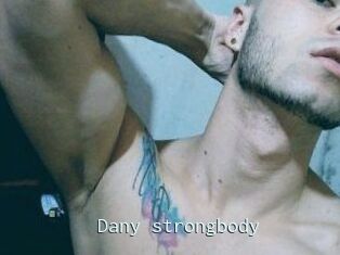 Dany_strongbody