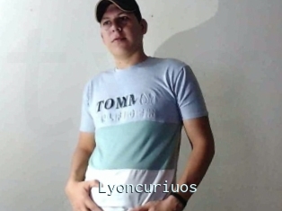 Lyoncuriuos